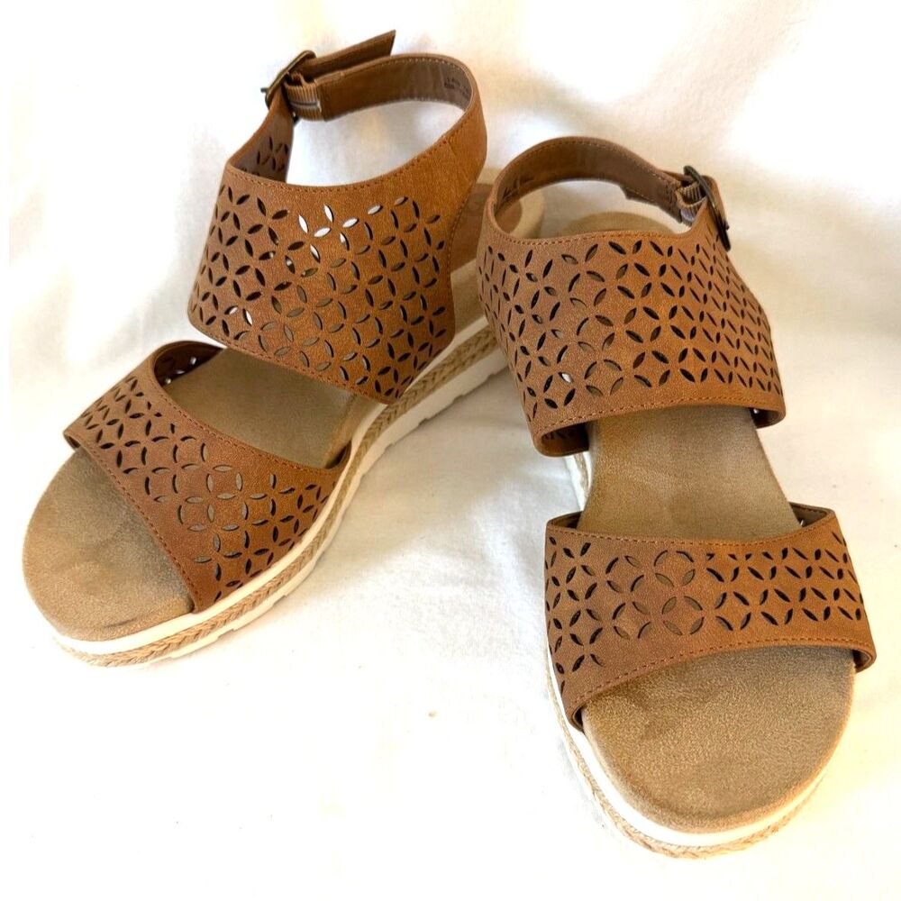 Bella Vita Women's Cosette Wedge Sandals Tan Size 7WW